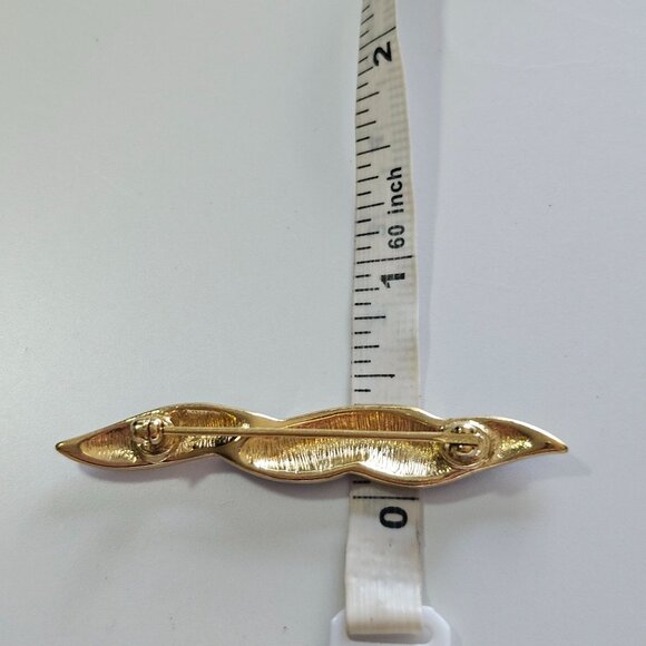 Gold plated black enamel brooch - Picture 4 of 10